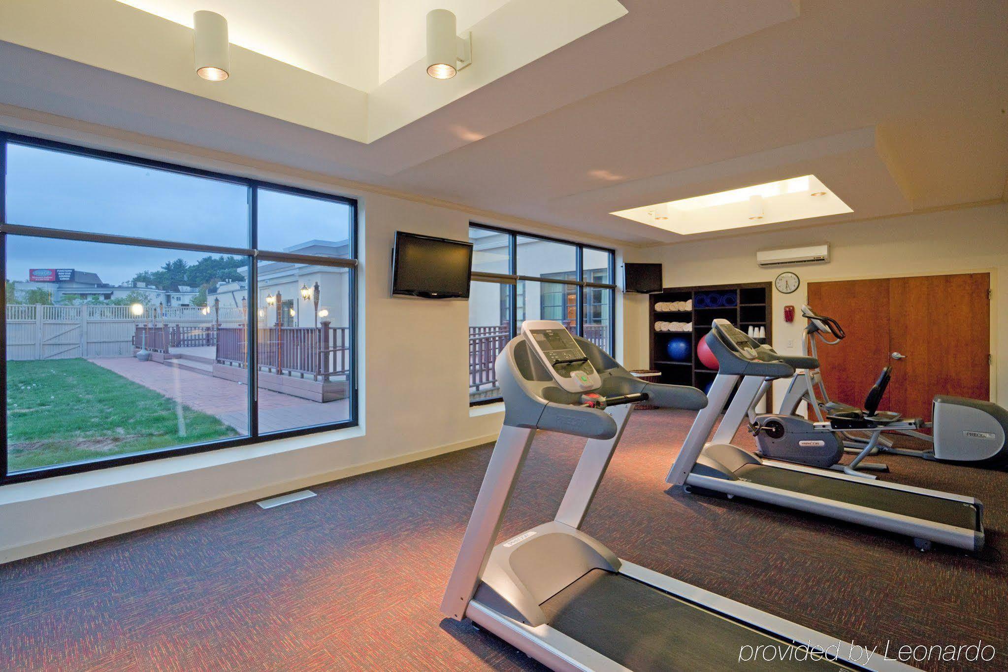 Hotel Boston - & Conference Center By Ihg