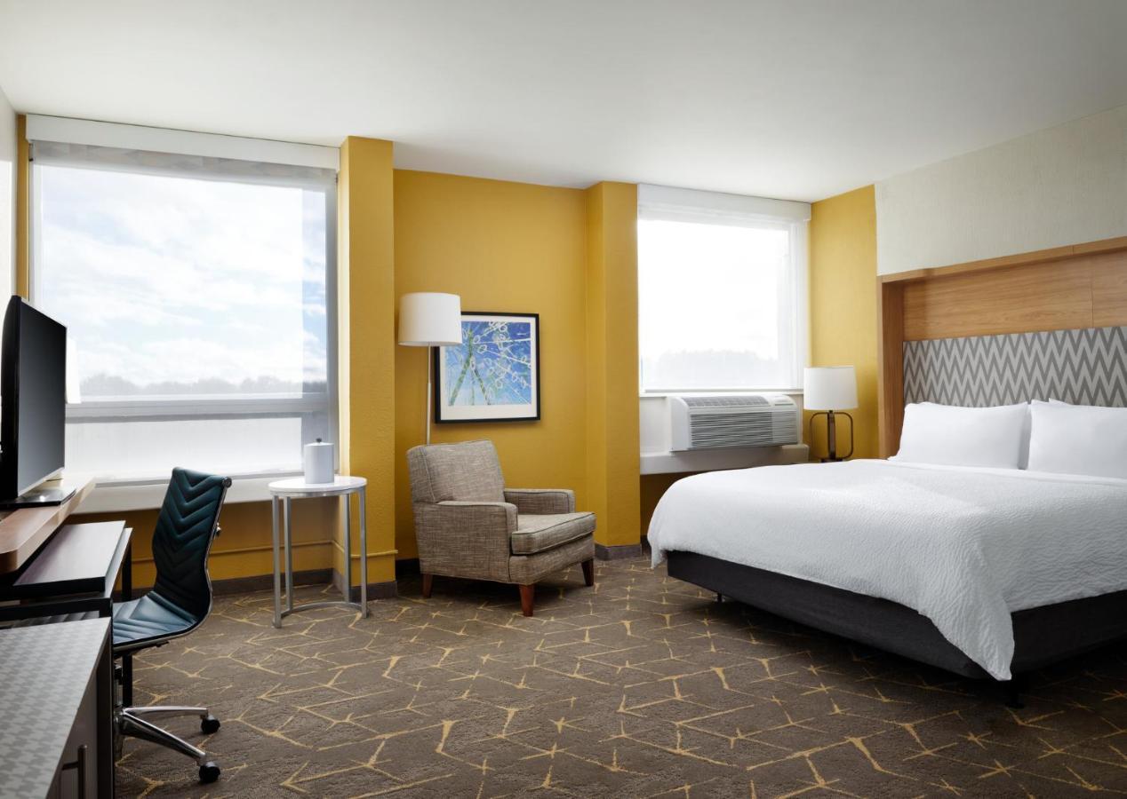 Boston - & Conference Center By Ihg Hotel Dedham